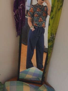 Abercrombie & Fitch navy slacks